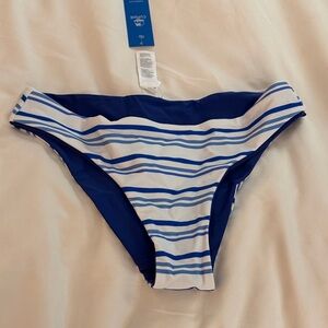 Cupshe Blue and White Striped Bikini Bottom